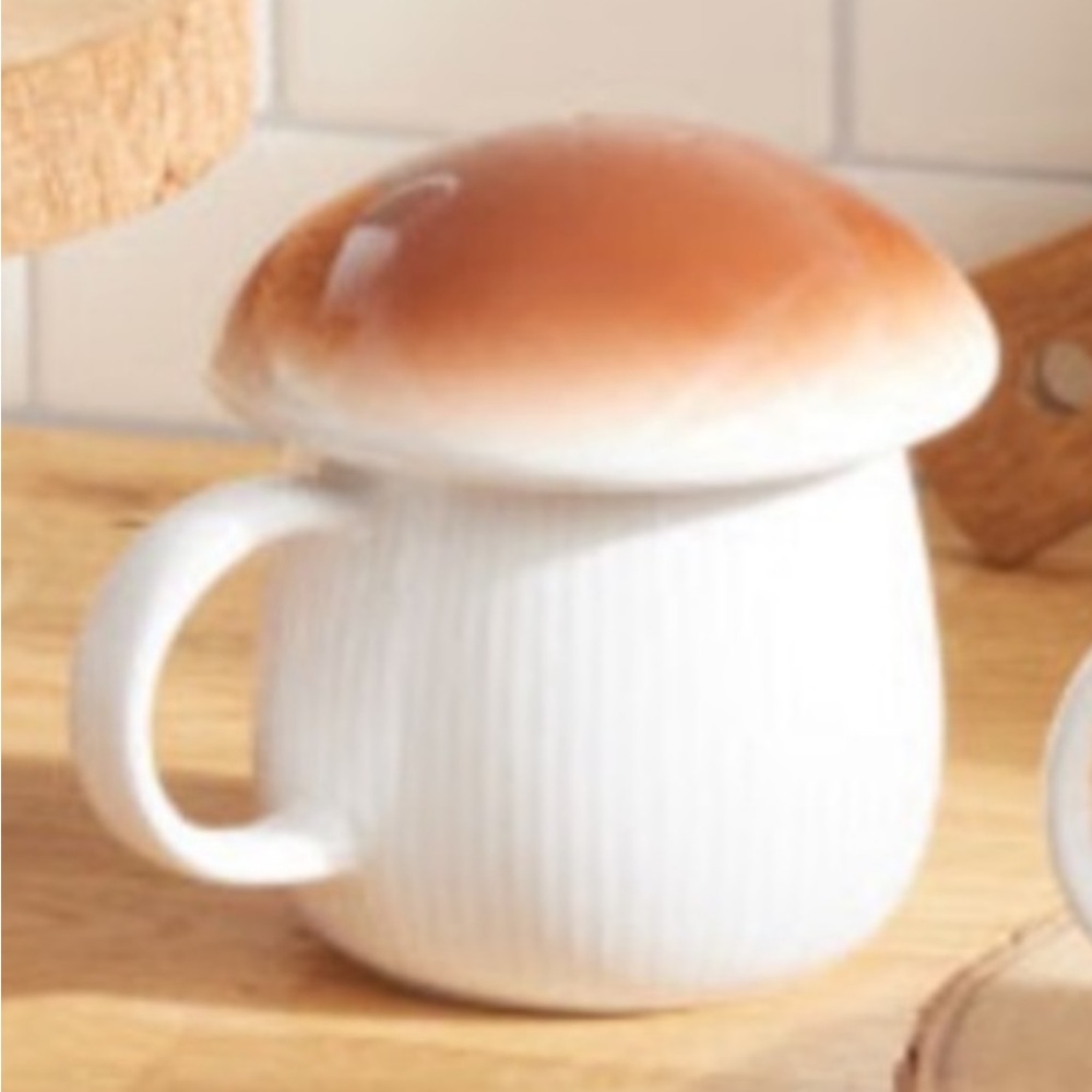 Mushroom Mug with Lid Set Cup with Brown Top World Market NWT - Picture 8 of 8